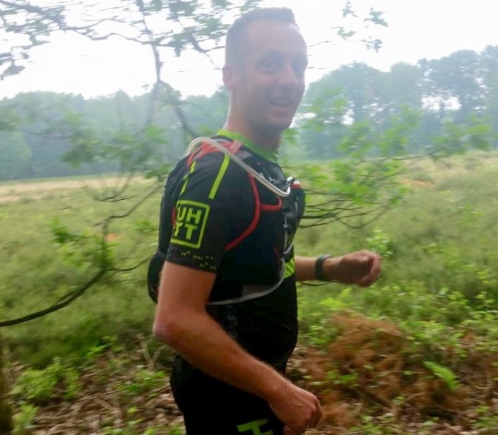 - 180601 UHTT Social Trail Jordi 705x616 - Nieuws -