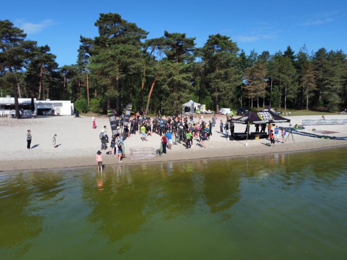 - Heuvelrug Triathlon 2022 strand henschotermeer 705x529 - Nieuws - Heuvelrug Triathlon 2022 strand henschotermeer 705x529 - Nieuws -
